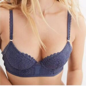 NWT Aerie Real Power Far Out Lace Plunge Bra | 34B | Navy Blue | Convertible